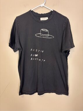 imogene + willie Grey Austin, TX Hat Graphic Short Sleeve Tee Large
